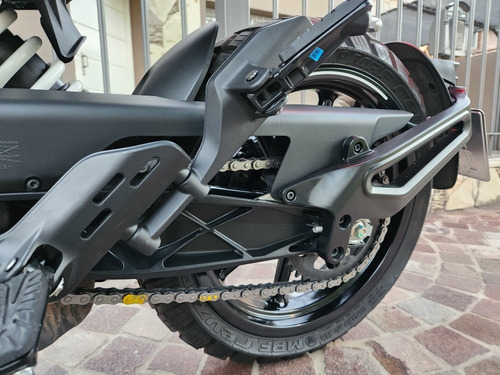 Imagen 6 de 18 de Husqvarna 200