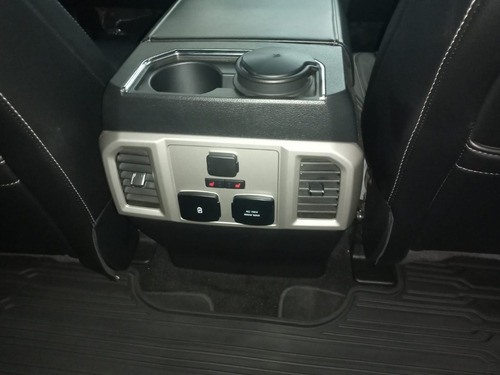 Imagen 17 de 25 de Ford F-150 Lariat Luxury 5.0l V8 4x4 At 2020