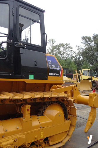 Topadora T160 Liangong Peso Operativo: 16.800 Kg