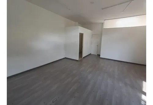 Bodega De 360 M² En Excelente Ubicación Envigado