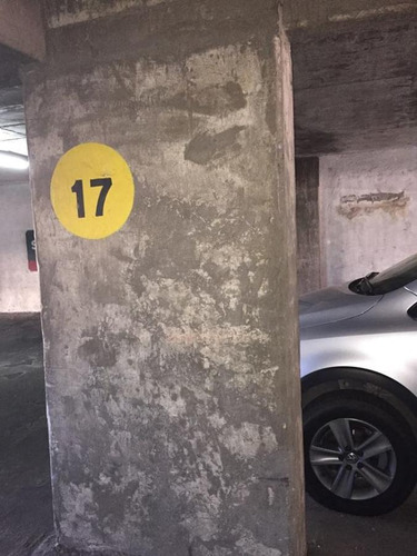 Imagen 3 de 3 de Cochera En Venta - Rosario, Centro
