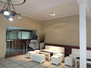 Imagen 2 de 6 de Local Salon De Fiestas Alquiler Virreyes