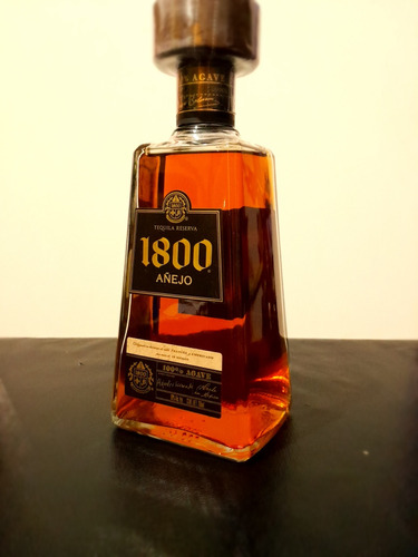 Tequila Añejo 1800