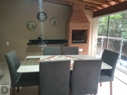 Imagem 10 de 15 de Linda Casa Assobradada Com Fino Acabamento. - Di29417