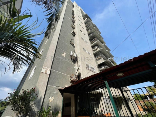 Apartamento En Venta Av Constitución, Maracay 23-30763 Hc