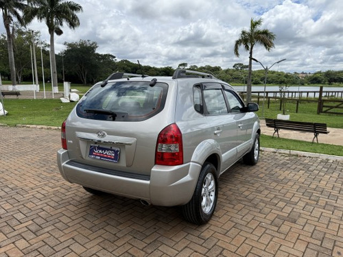 Hyundai Tucson Tucson 2.0 MPFI GLS 16V 143CV 2WD FLEX 4P AUTOMÁTICO