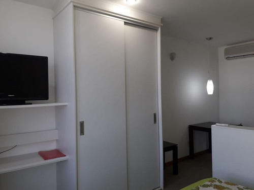 Imagem 2 de 24 de Flat Com 1 Dormitório À Venda, 27 M² Por R$ 210.000,00 - Caminho Das Árvores - Salvador/ba - Fl0023