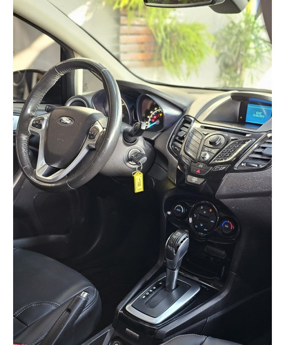 Ford Fiesta 1.6 TITANIUM SEDAN 16V FLEX 4P POWERSHIFT
