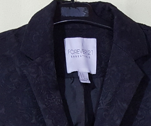 Blazer Chaqueta Negra Brocato Forever 21 Impecable