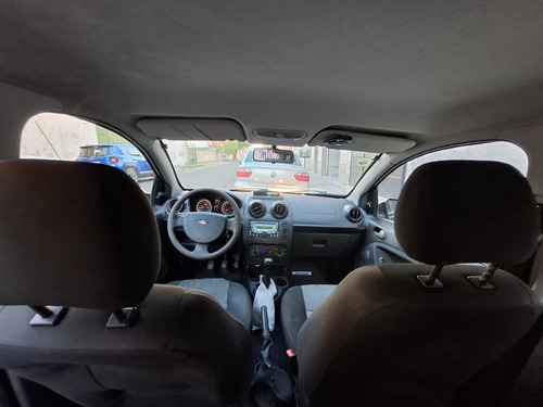 Ford Fiesta 1.6 One Ambiente Plus 98cv