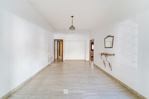Venta - Ph 4 Ambientes Al Frente Con Cochera - La Perla