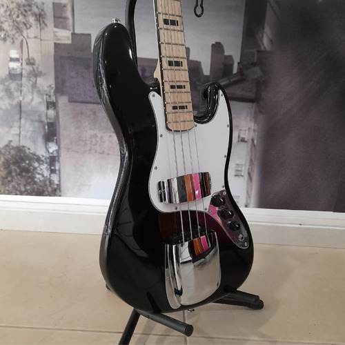 Imagem 5 de 8 de Contrabaixo Michael Jazz Bass Bm675n Bk Preto Braço Claro
