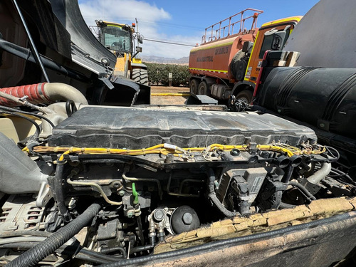 Camión Man 6x4 Con Cisterna De Diesel