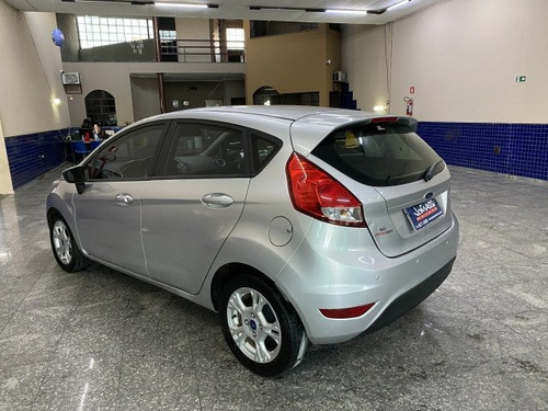 Imagem 9 de 12 de Fiesta 1.6 Se Hatch 16v Flex 4p Automático