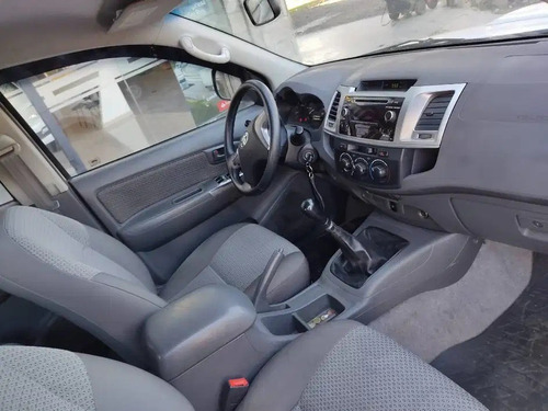 Toyota Hilux Pick-up 3.0 Cd Srv Cuero 171cv 4x2 - E4
