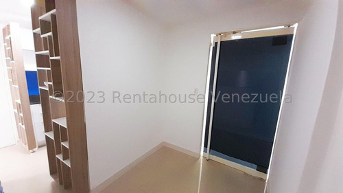 Oficina En Alquiler En Las Mercedes 24-5221 Yf