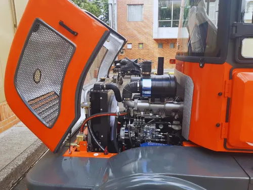 Minicargador Articulado Everun Er15