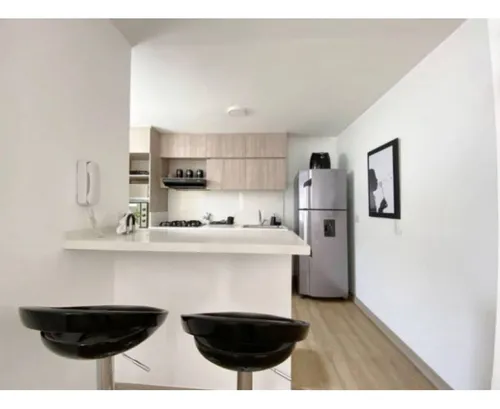 Apartamento En Laureles En Arriendo Amoblado