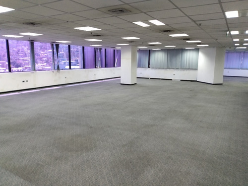 Imagen 4 de 14 de Oficinas Y Espacios En La Urbina (caracas) Para Alquilar