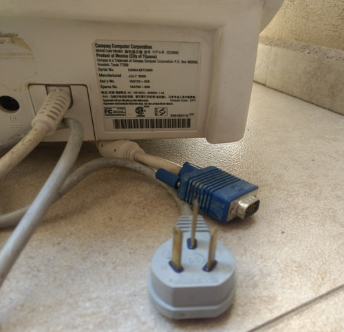 Monitor Compaq Mv540