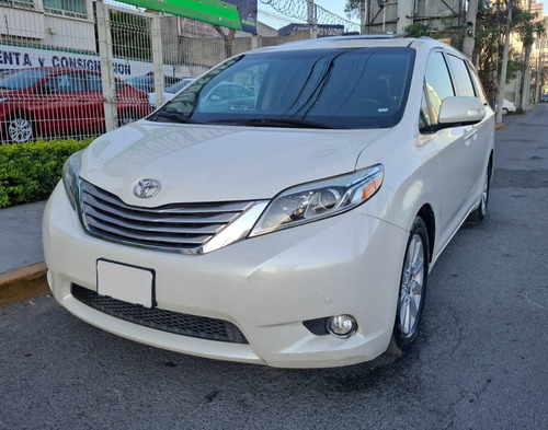 Toyota Sienna 3.5 Limited At