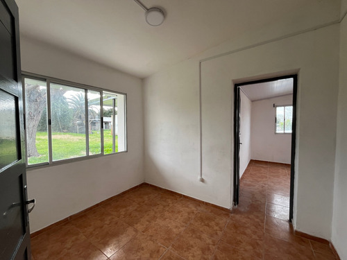 Venta Casa 2 Dormitorios Nueva Helvecia Con Cochera