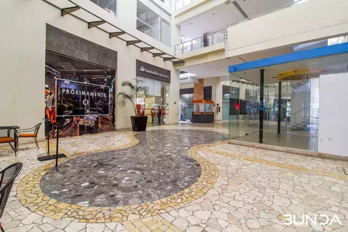 Imagen 1 de 11 de Local En Renta En Plaza Ópera, Lomas De Angelópolis