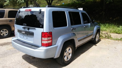 Imagen 7 de 14 de Jeep Cherokee