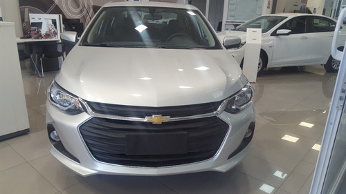 Imagen 15 de 25 de Chevrolet Onix Lt Tech 1.2 90 Cv Fs