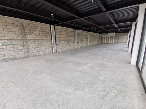 Local Comercial En Venta O Renta En Tecamachalco (m2lc958)