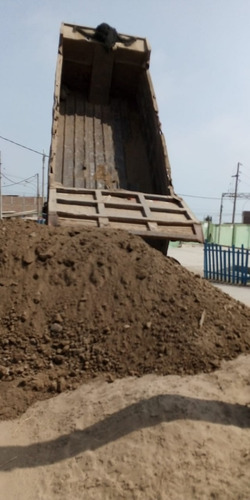 Imagen 1 de 3 de Tierra De Cultivo- Venta Por M3 Y Camionada