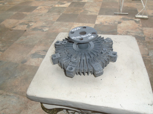 Vendo Fan Clutch De Kia Sortage Ao 2002