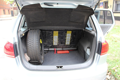 Volkswagen Suran 1.6 Highline Msi 110cv