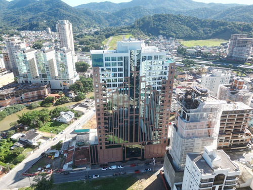 Oportunidade De Flat Em Itapema-sc