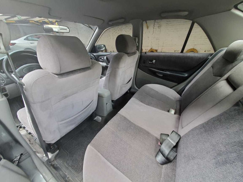 Imagen 8 de 11 de Mazda Allegro Fe 1.3 2003