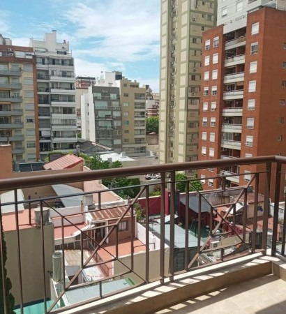 Imagen 2 de 12 de Espectacular Departamento 2 Ambientes Con Balcón En Calasanz 700 Caballito