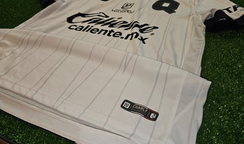 Queretaro Camiseta Suplente Talle L 2022 (Usado)