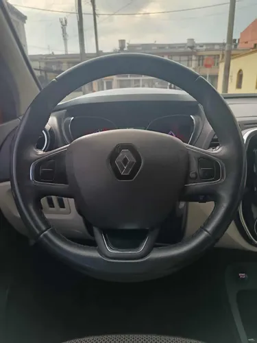 Renault Captur 2.0 Intens Automática