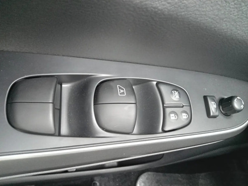 Nissan Frontier 2.3t Xe 4x2 At L22