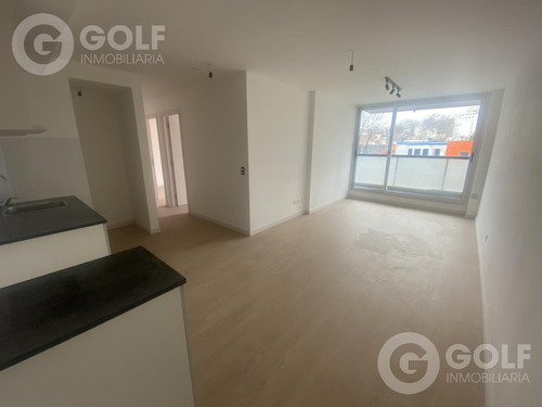 Venta Apartamento De 2 Dormitorios Con Terraza En Tres Cruces