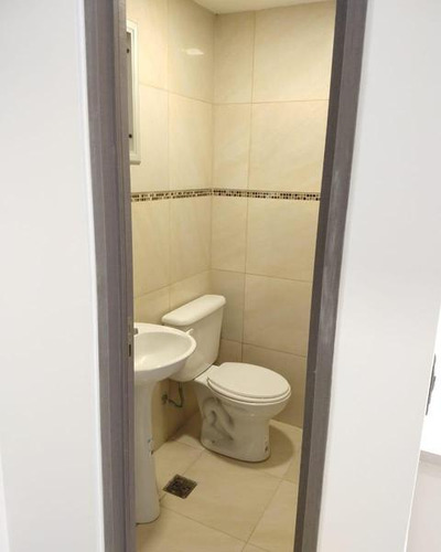 B° Pueyrredon, Local Comercial A Estrenar