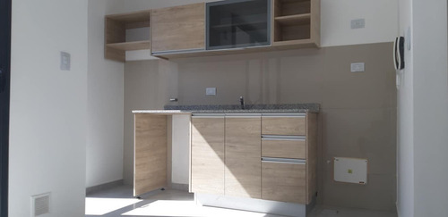 Venta Departamento 2 Dormitorios - Pileta - Cochera