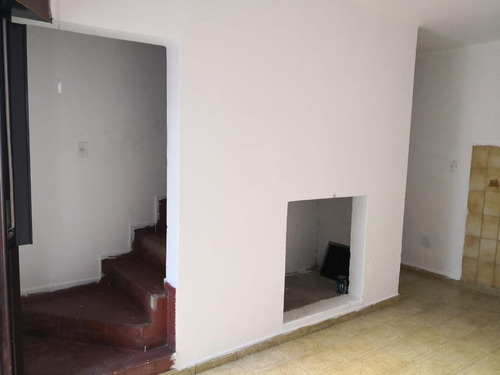 Imagen 4 de 16 de Dpto De Pasillo. Lamadrid 600. Dos Habitaciones Y Terraza. Alquiler