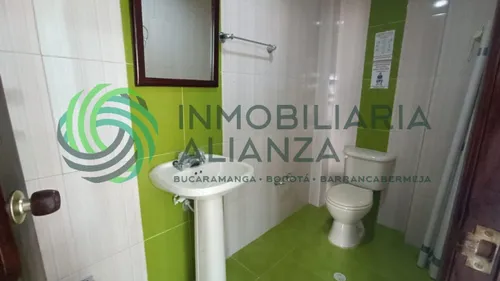 Oficina En Arriendo En La Campana. Cod A13785