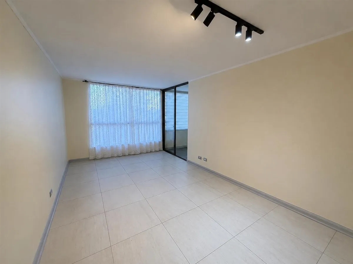 Imagen 5 de 12 de Departamento En Venta De 2 Dorm. En Antofagasta