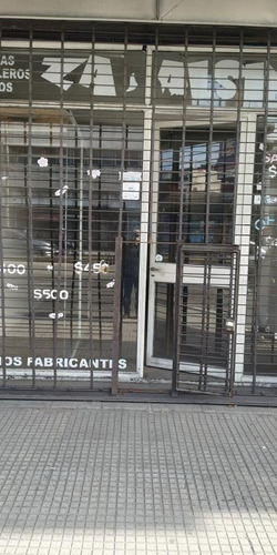 Imagen 2 de 9 de Venta Local Con Vivienda 174 M2 Valentin Alsina