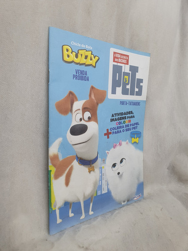 Álbum Pets - A Vida Secreta Dos Bichos - Buzzy (Usado)