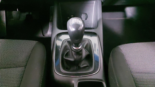 Kia Forte 2.0 L