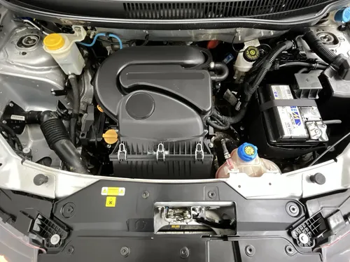 RAM 700 1.3L CS SLT MT