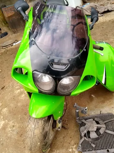 Carenagem Lateral Esquerda Kawasaki Ninja Zx7 | MercadoLivre